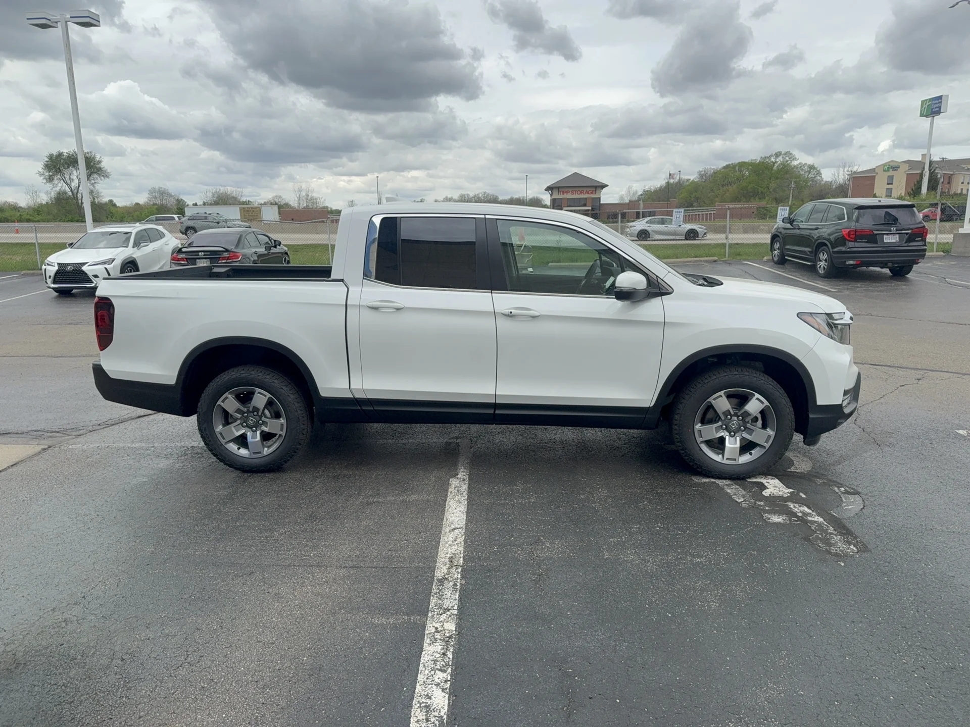 New 2026 Platinum White Pearl Honda RTL image 4