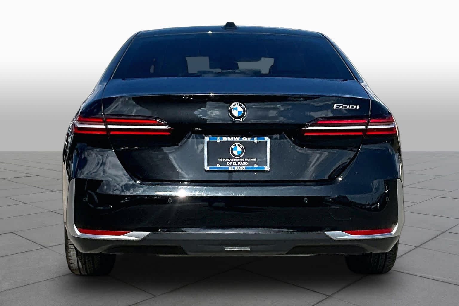 Used 2024 Black Sapphire Metallic BMW 530i image 4