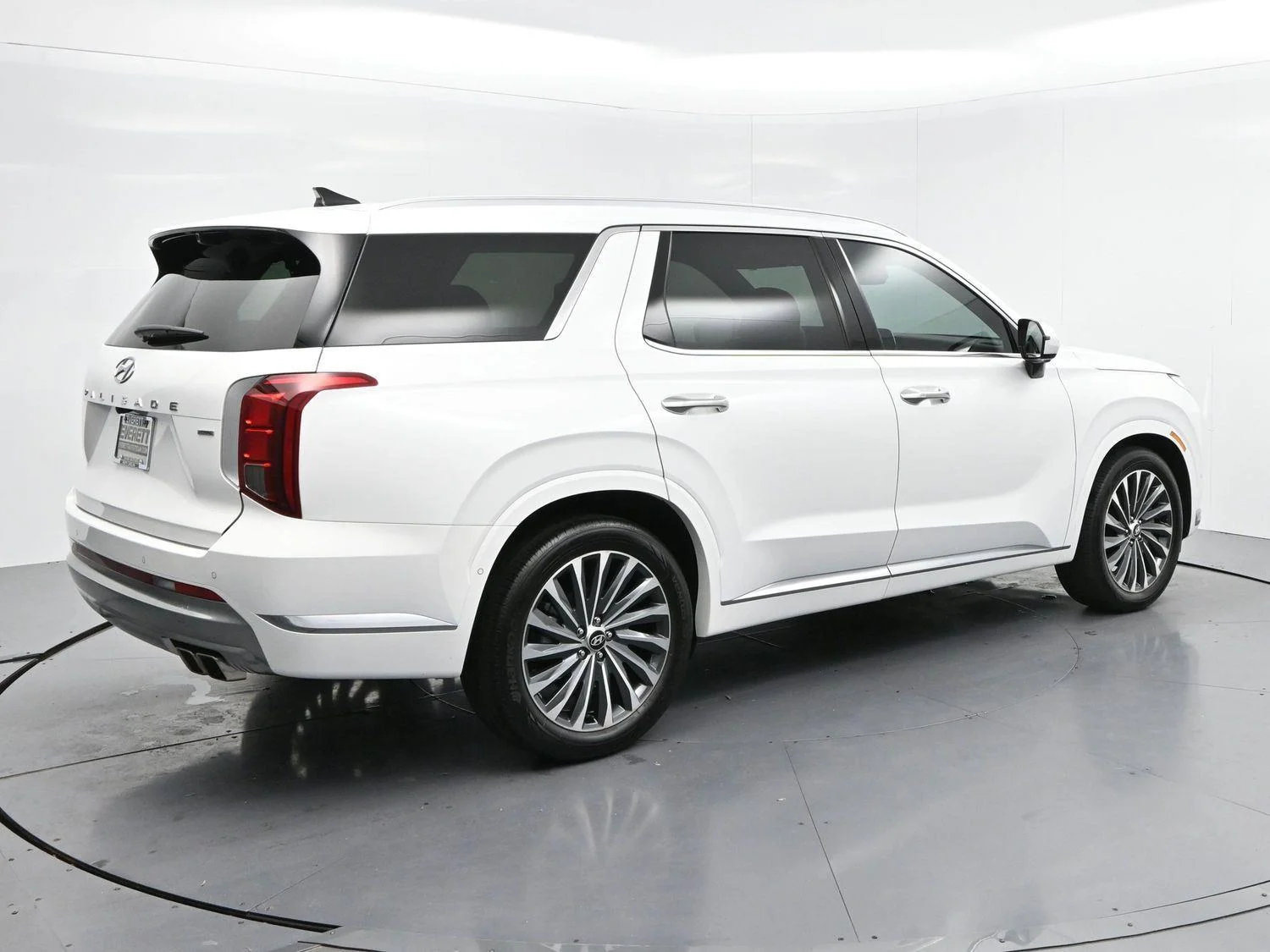 Used 2024 Hyper White Hyundai Calligraphy image 7