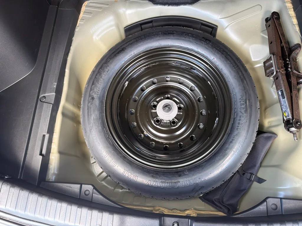 Used 2015  Honda EX image 25