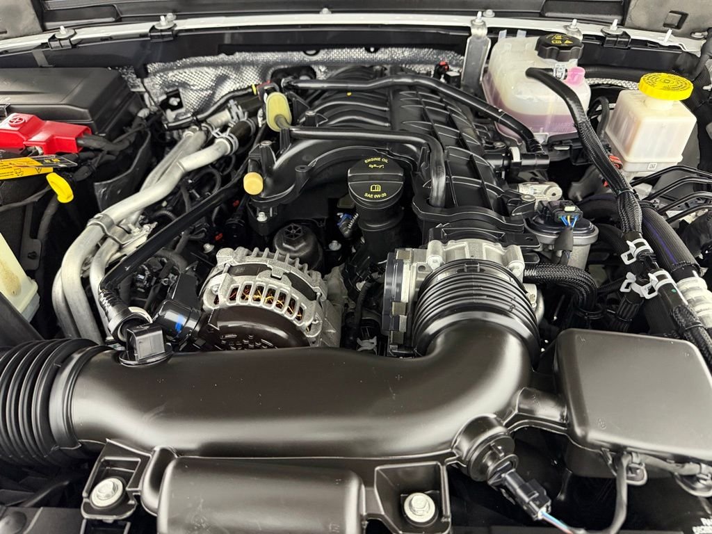 Used 2024 White Jeep Willys image 33