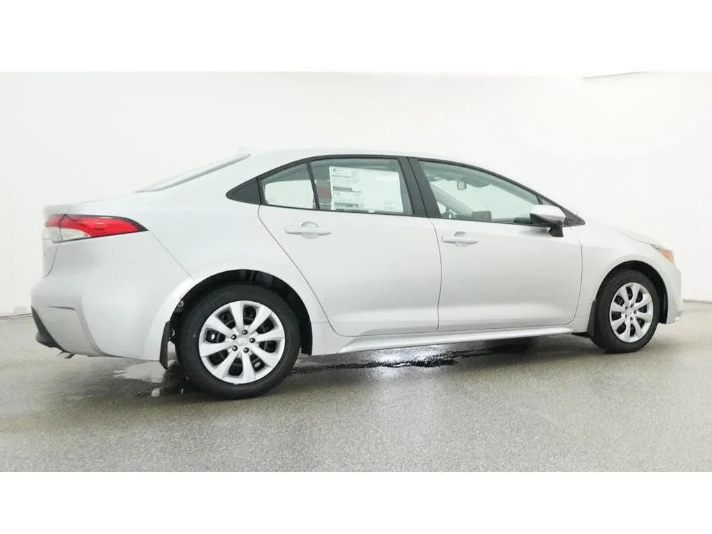 New 2026 Classic Silver Metallic Toyota LE image 33
