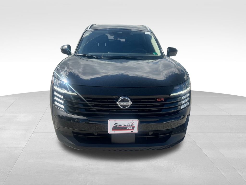 Certified Used 2025 Super Black Nissan SR image 10
