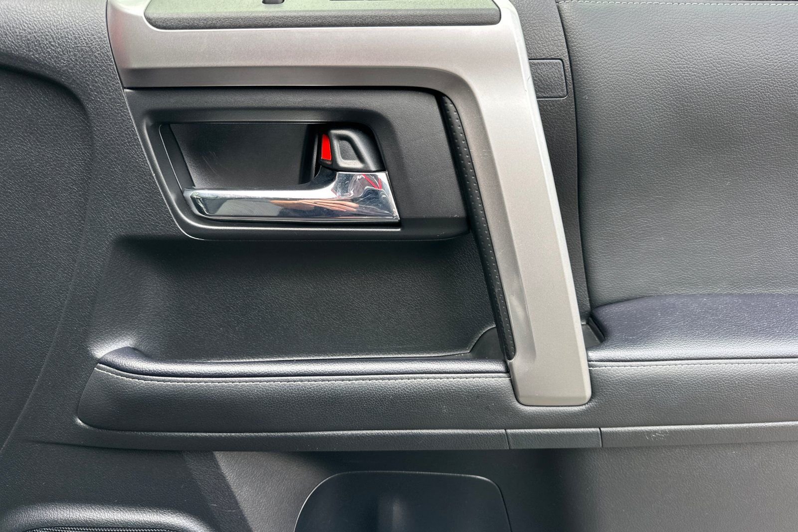 2024 Toyota 4Runner SR5 - Photo 20