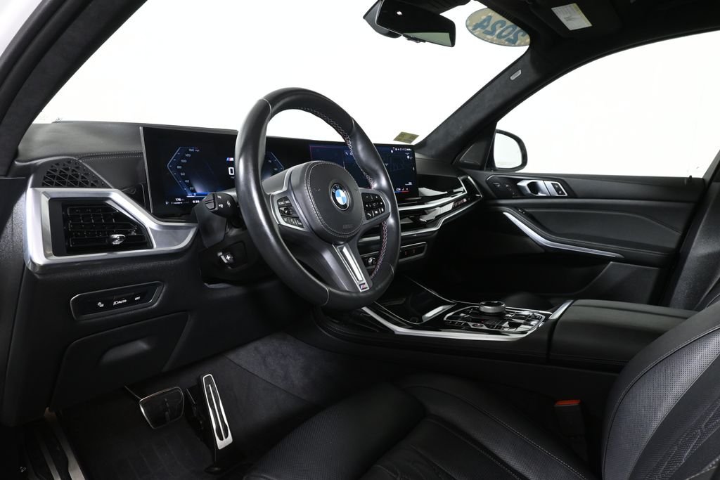 Certified Used 2024 Alpine White BMW M60i image 15
