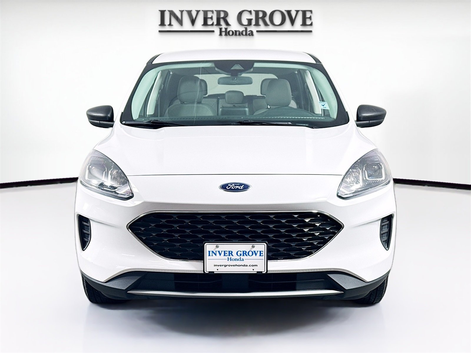 Used 2022 Ford Escape SE with VIN 1FMCU9BZ8NUA59066 for sale in Inver Grove Heights, Minnesota