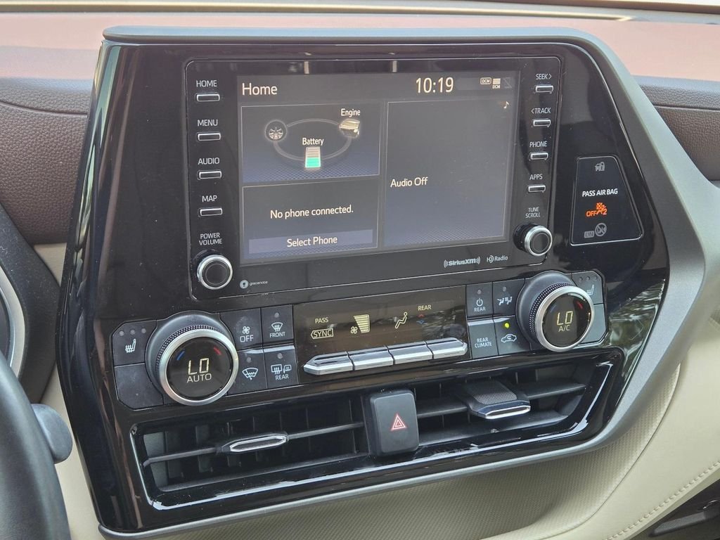 Used 2021 Blue Toyota XLE image 25