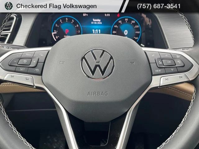 New 2026 White Volkswagen 2.0T SE w/Technology image 34