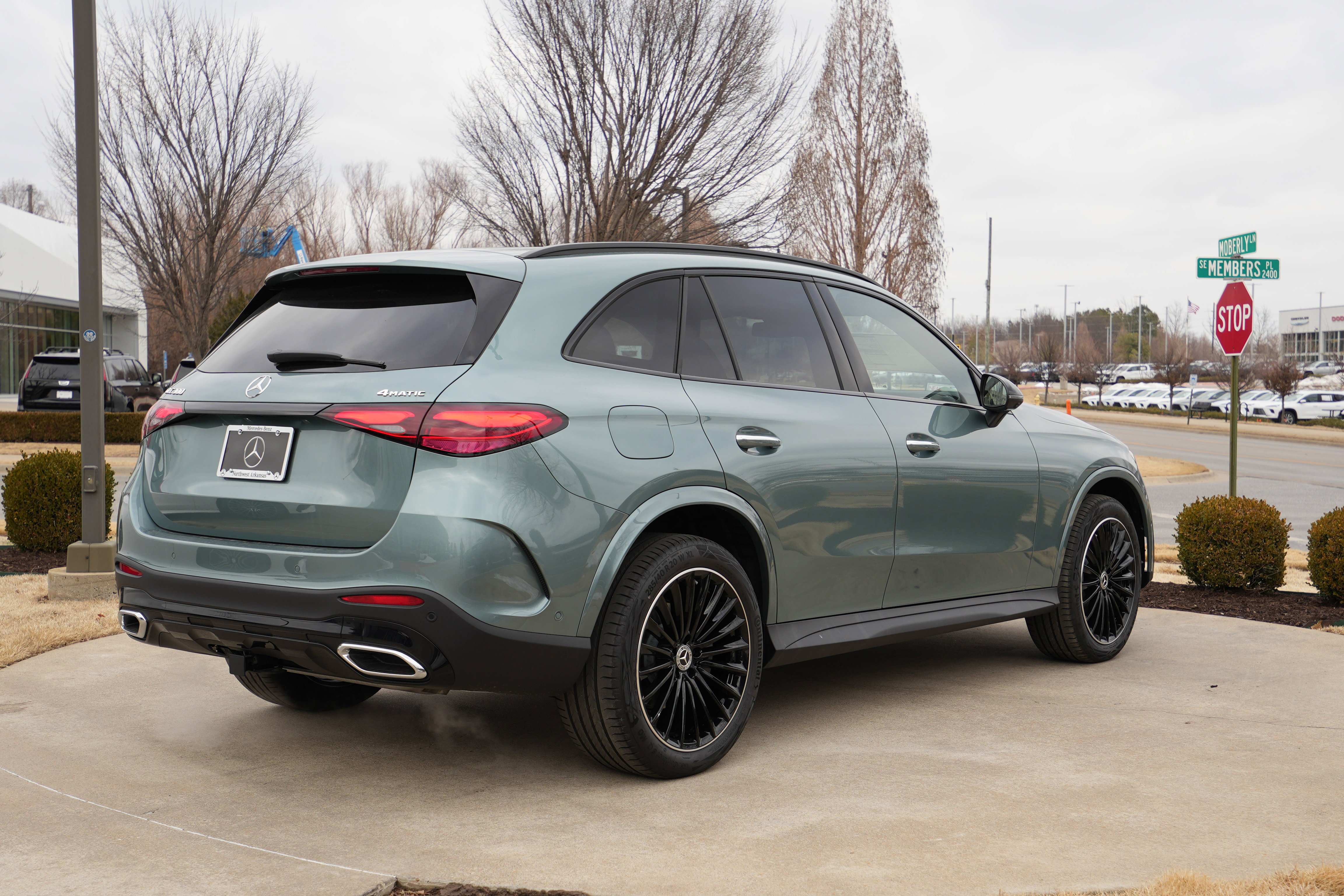 New 2026 Verde Silver Metallic Mercedes-Benz GLC 300 image 8