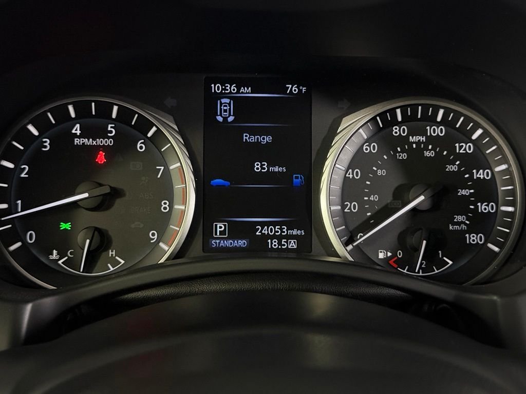 Used 2022 White INFINITI Red Sport 400 image 14