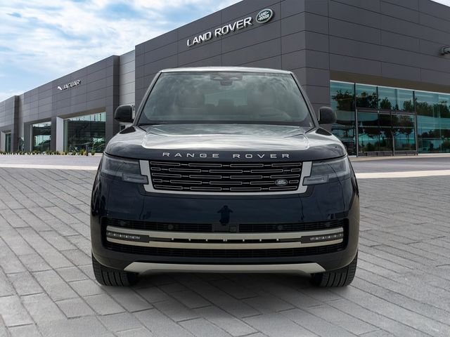 New 2026 Constellation Blue Ultra Metallic Gloss Land Rover SE image 8