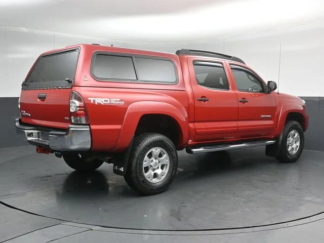 Used 2013 Red Toyota Base image 5