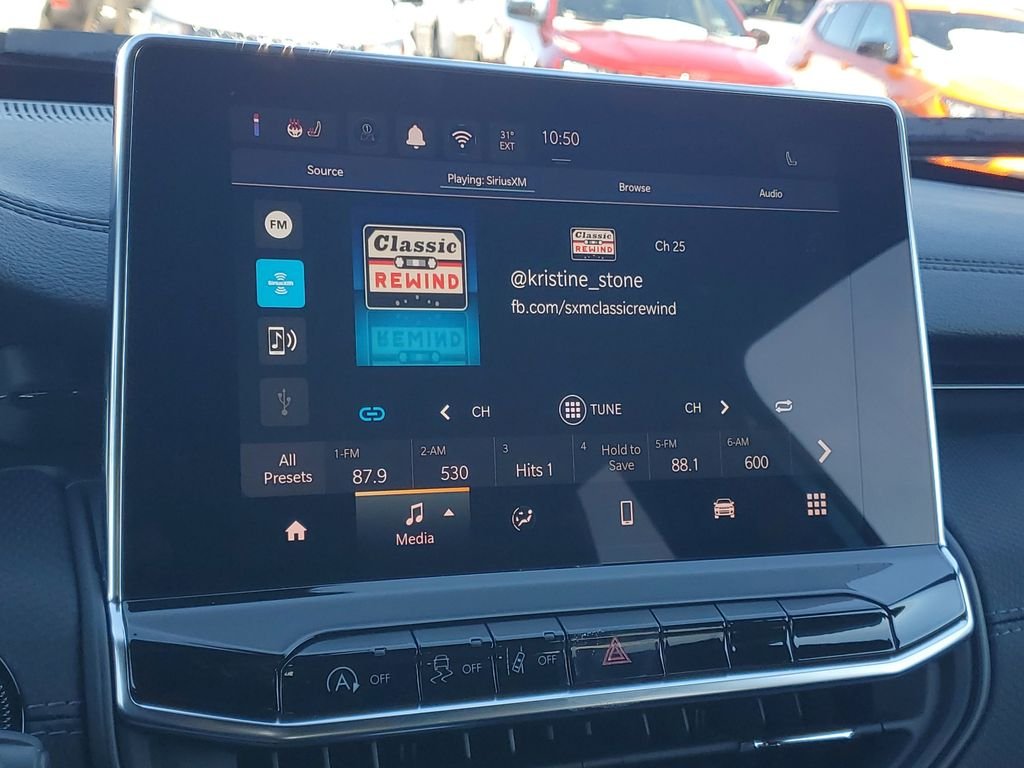 New 2026 Hydro Blue Pearlcoat Jeep Latitude image 25