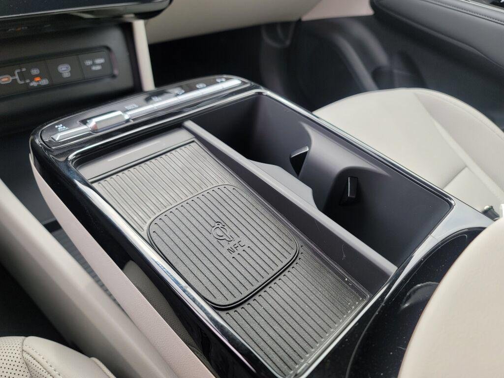 New 2026 Ecotronic Gray Hyundai Limited image 23