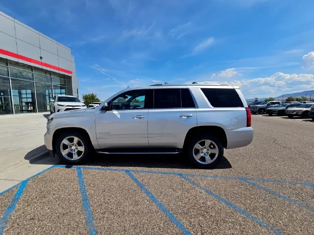 Used 2018 Silver Ice Metallic Chevrolet Premier image 40