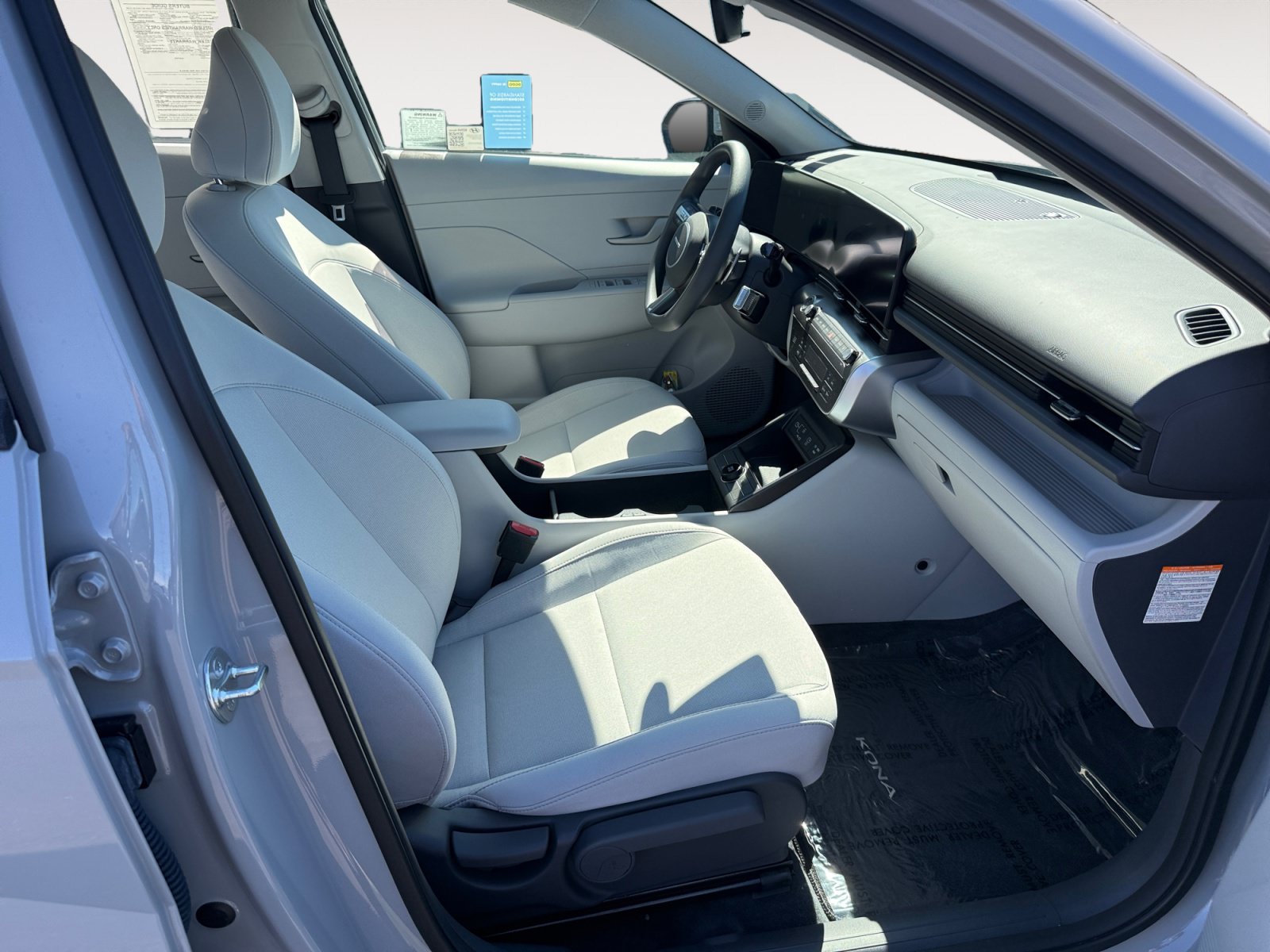 Certified Used 2025 Cyber Gray Metallic Hyundai SE image 19