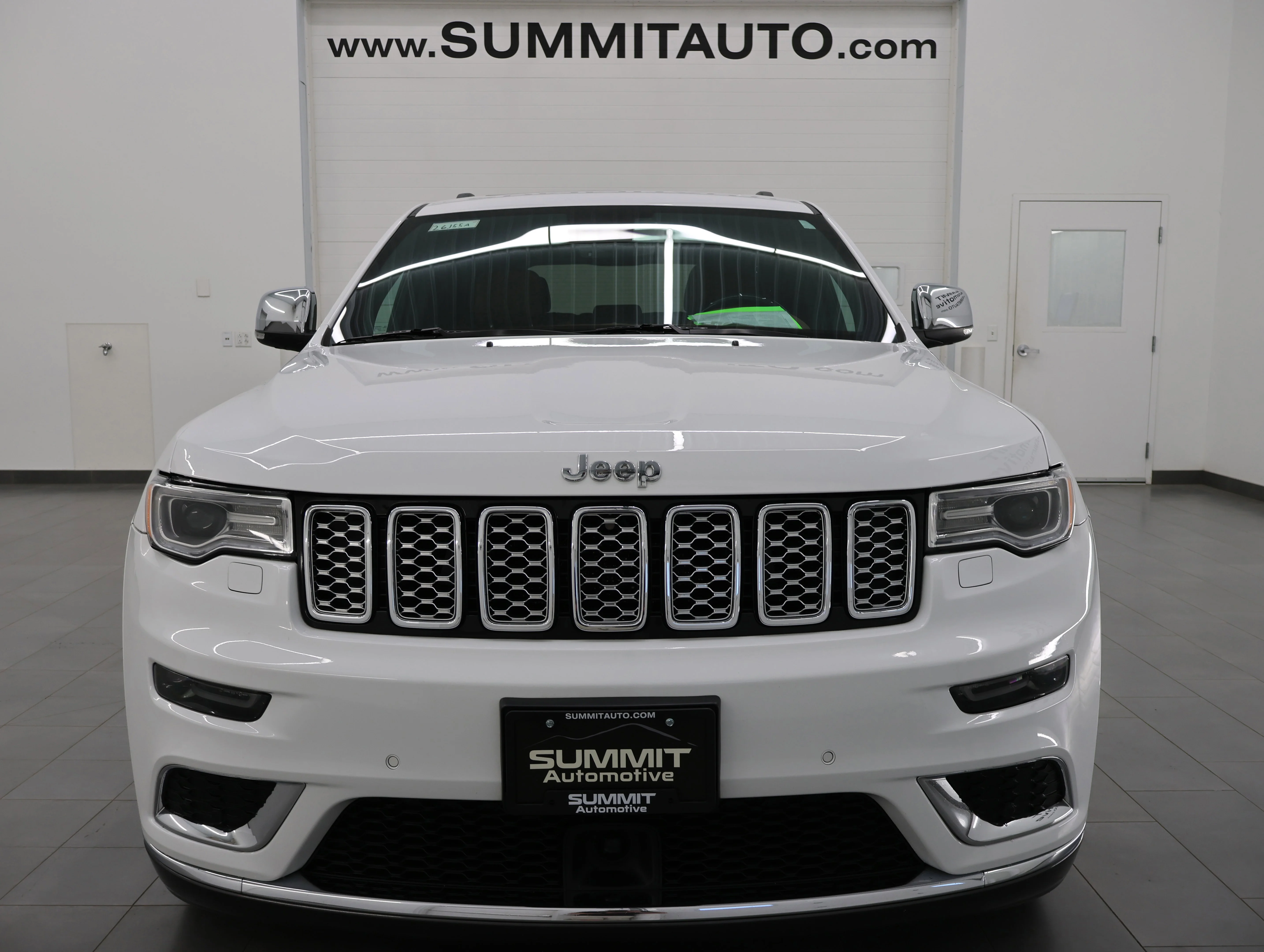 Used 2020 Bright White Clearcoat Jeep Summit image 20