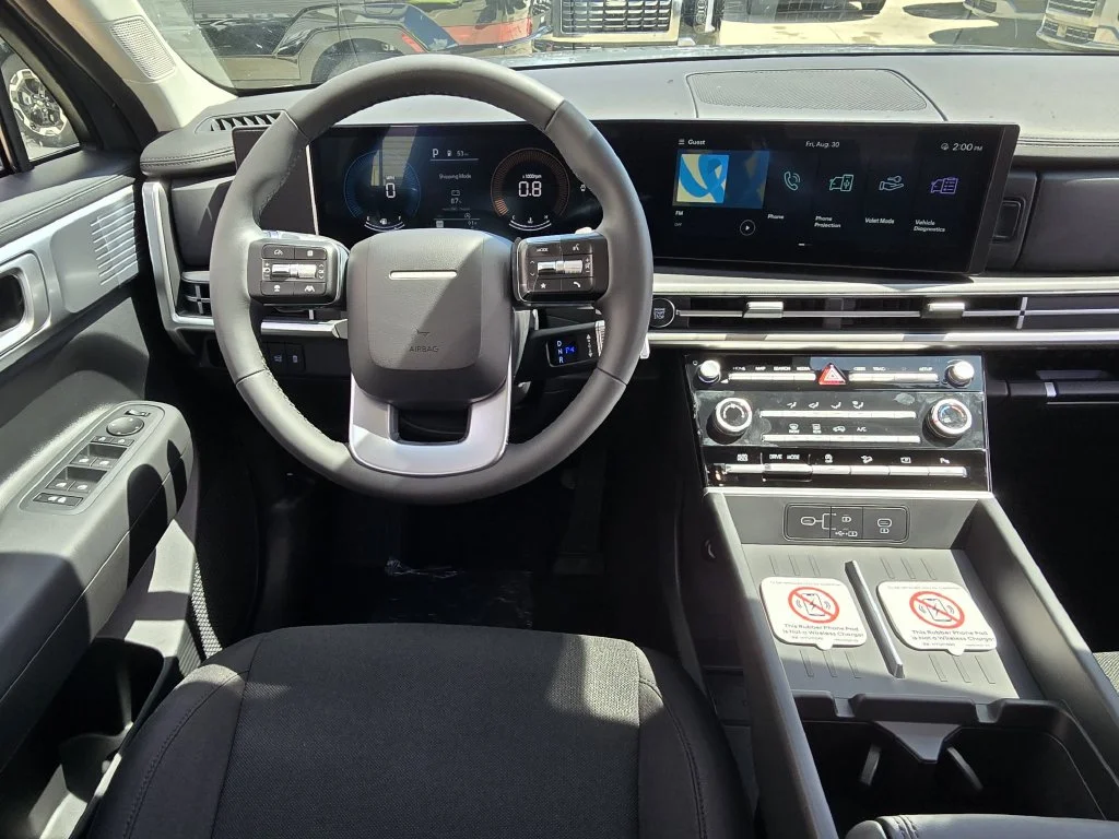 New 2027 Gray Hyundai SE image 8
