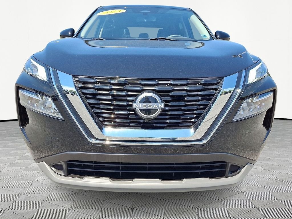 Used 2023 Black Nissan SV image 2