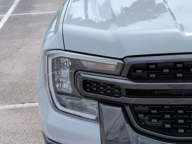 New 2026 Avalanche Ford XLT image 10
