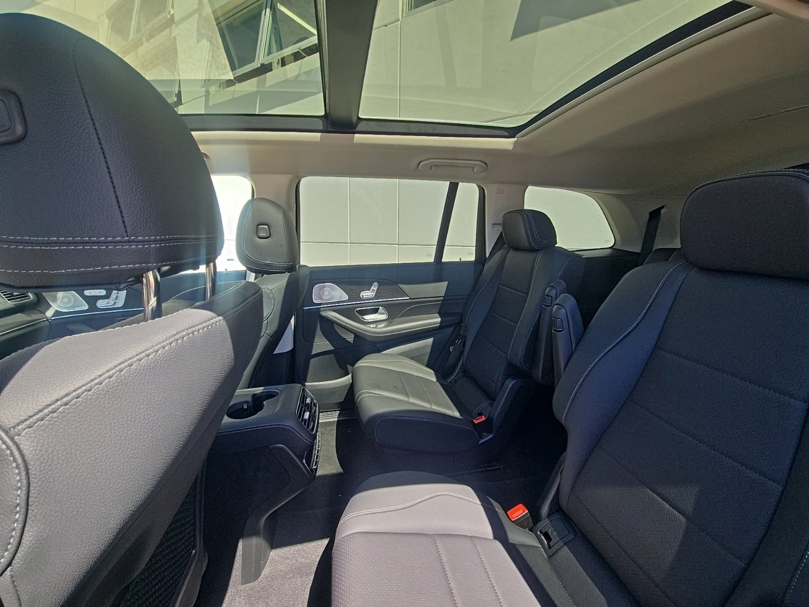 New 2026 Selenite Grey Metallic Mercedes-Benz GLS 450 image 13