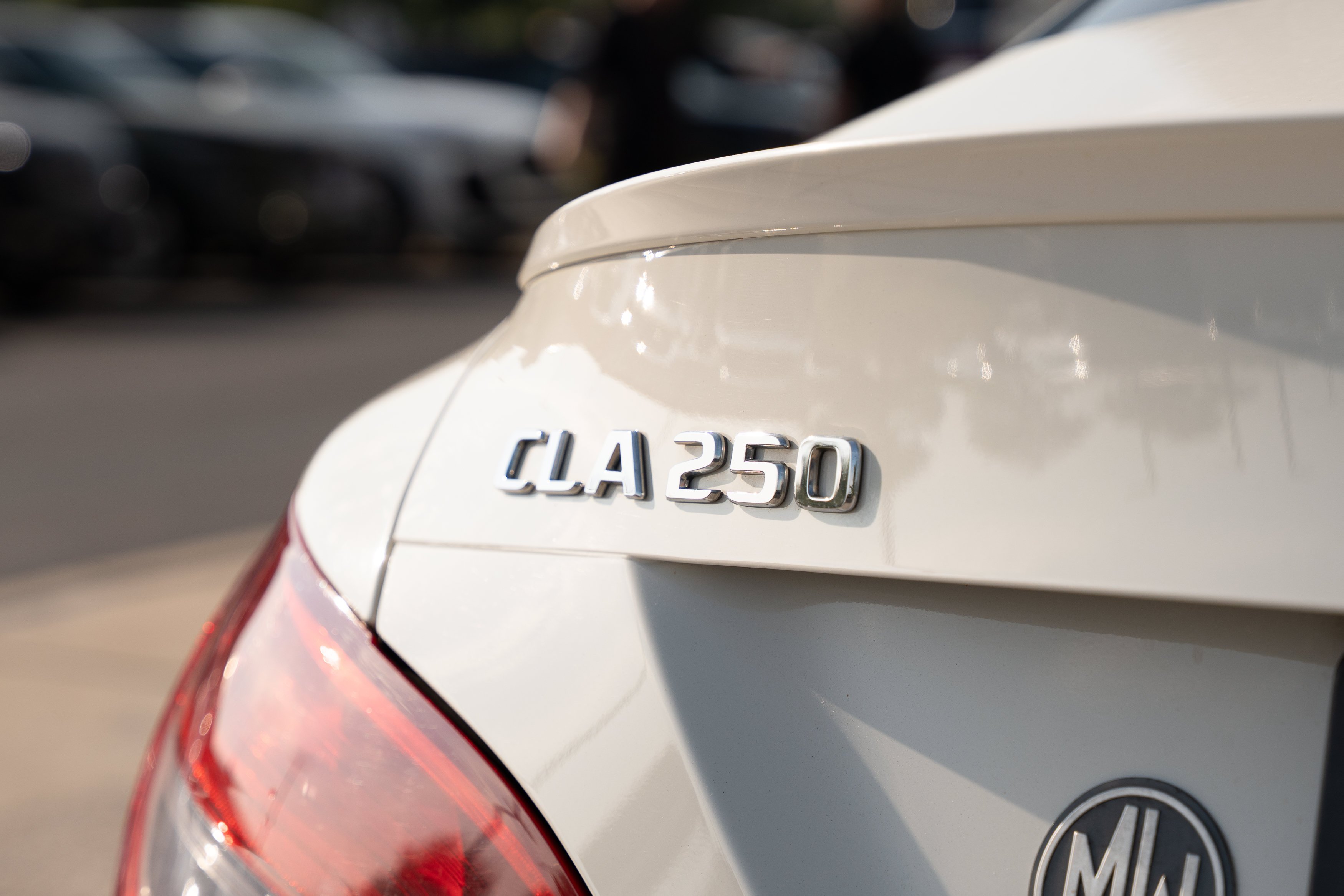 Used 2017 Cirrus White Mercedes-Benz CLA 250 image 24