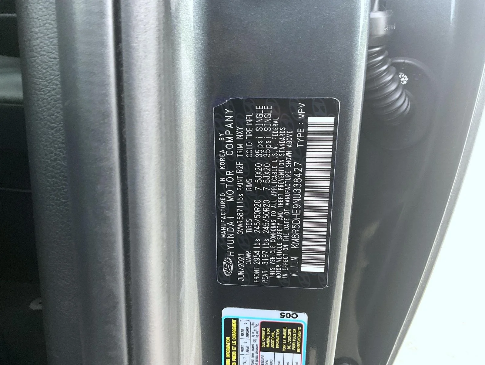 Used 2022 Green Hyundai Limited image 27