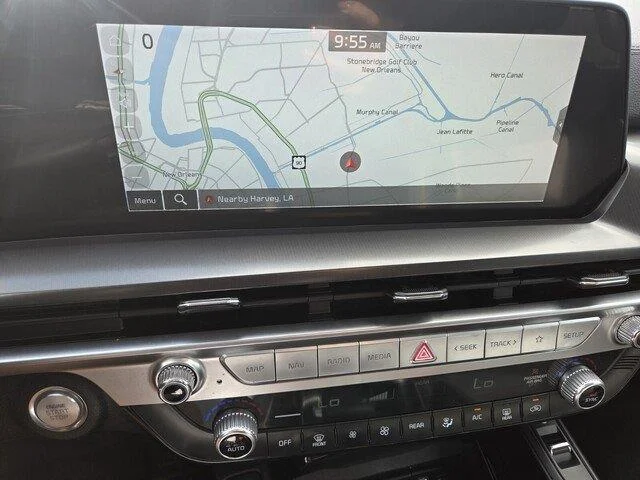 Used 2025 Dark Moss Kia S image 18