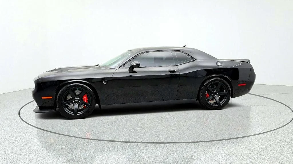 Used 2017 Pitch Black Clearcoat Dodge SRT Hellcat Coupe w/ 8-Speed Automatic & Power Sunroof image 8