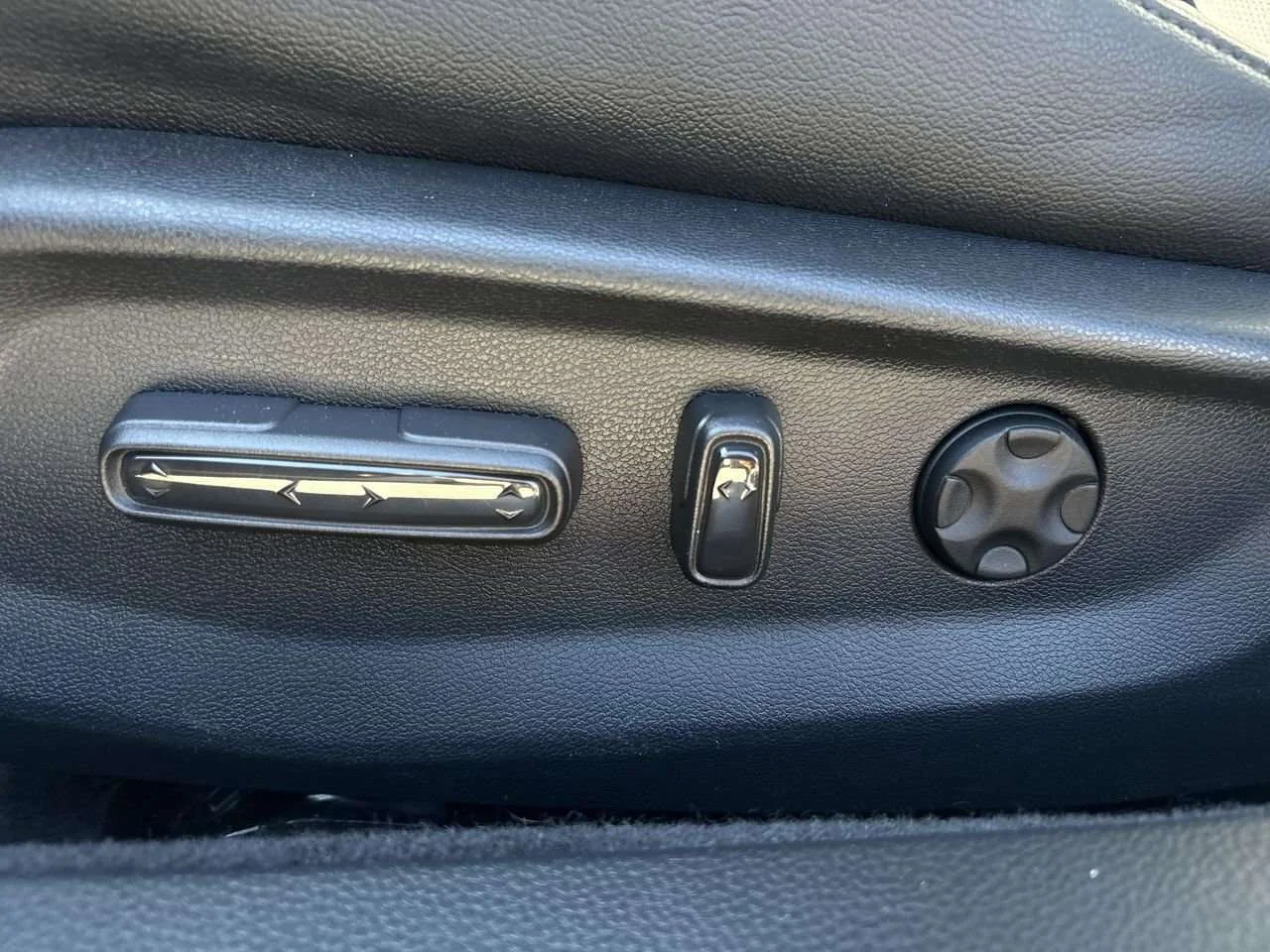 Used 2019 Lunar Silver Metallic Honda Sedan Sport CVT Dilawri Certified   No Accident image 20