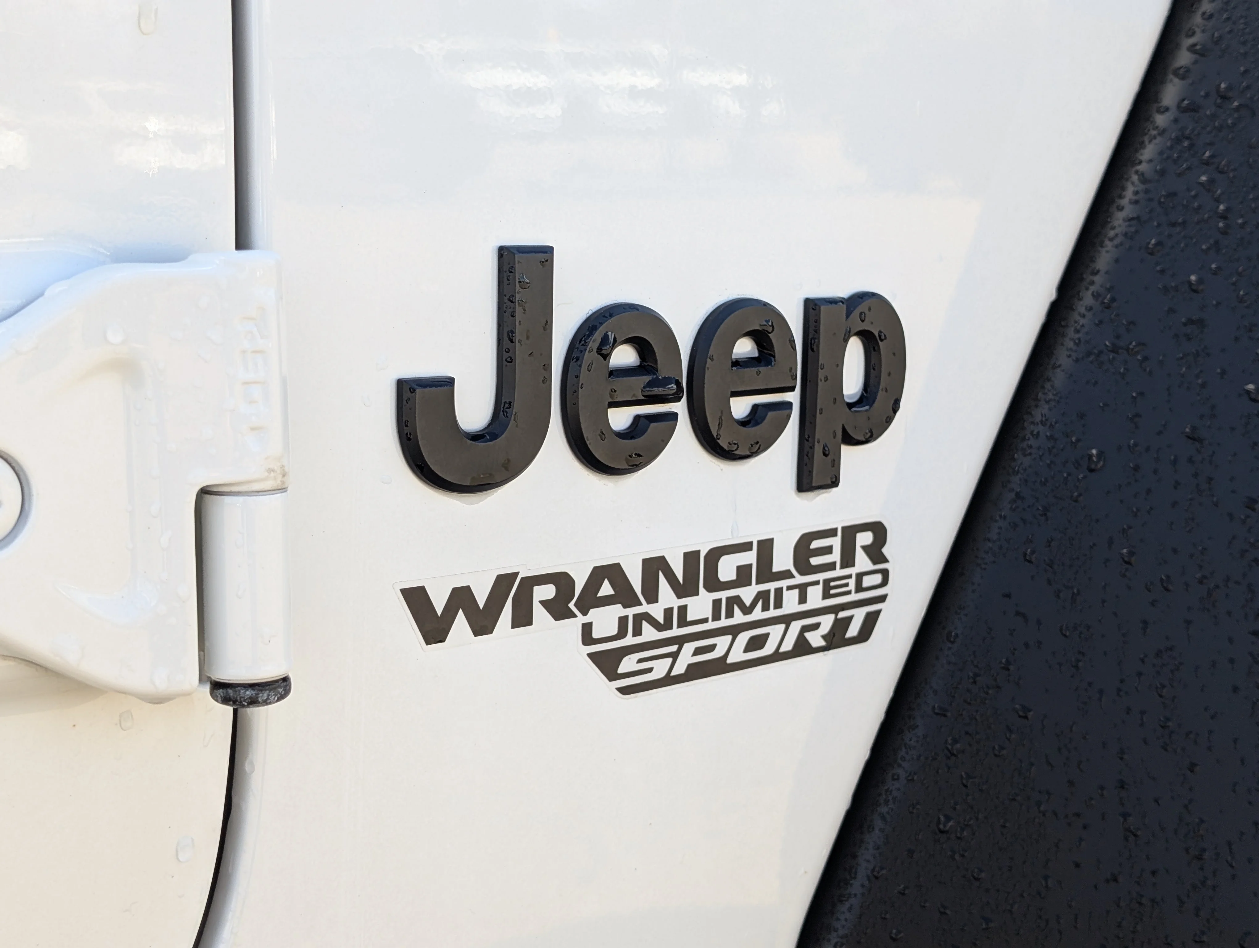Used 2021 Bright White Jeep Unlimited Sport image 14