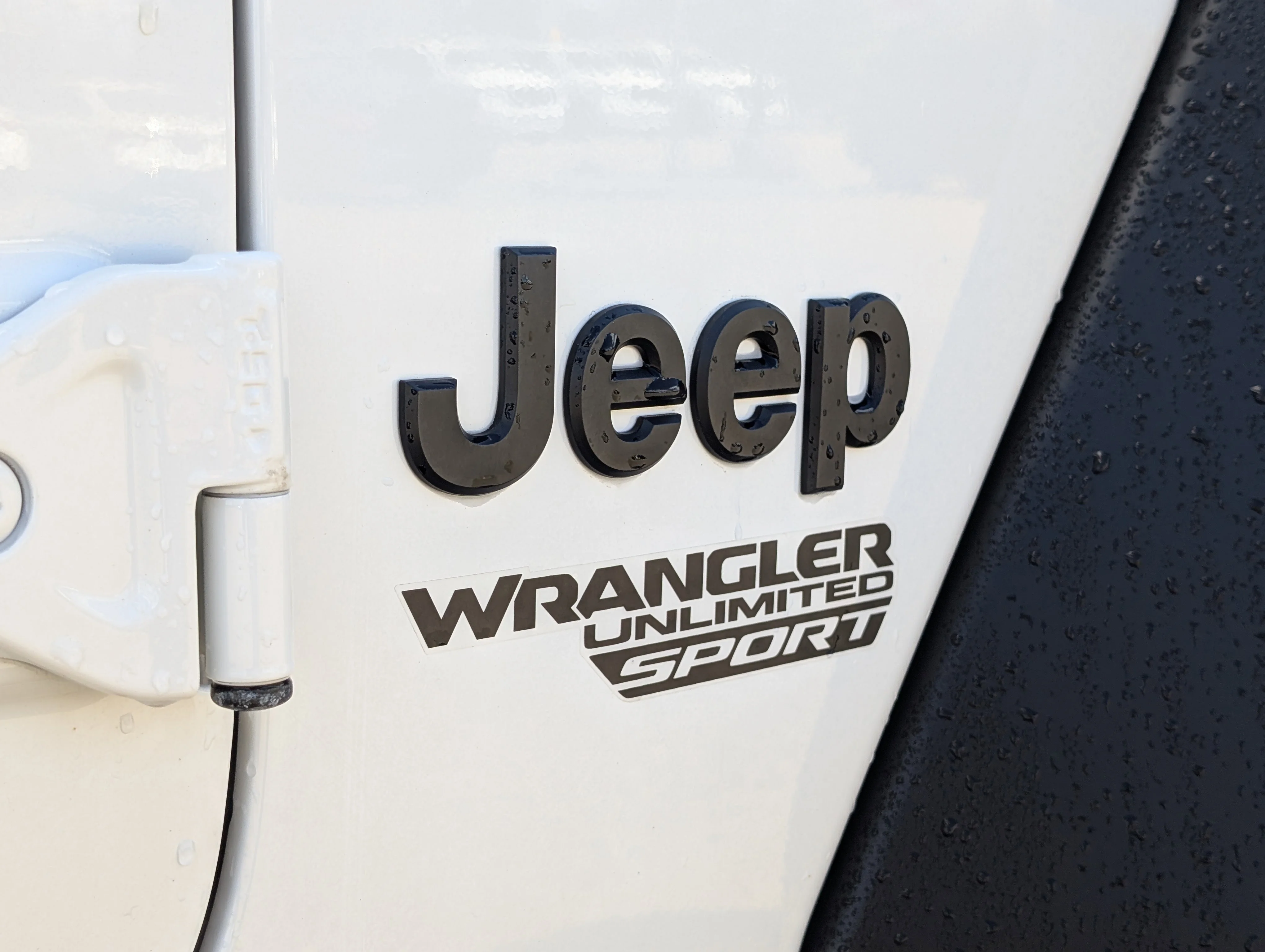 Used 2021 Bright White Jeep Unlimited Sport image 14