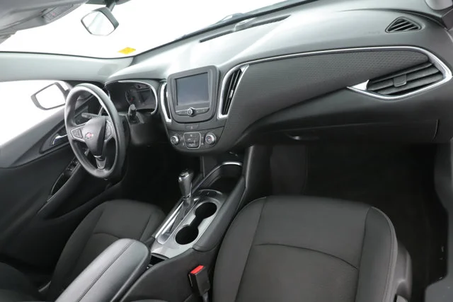 Used 2016 White Chevrolet LT image 33