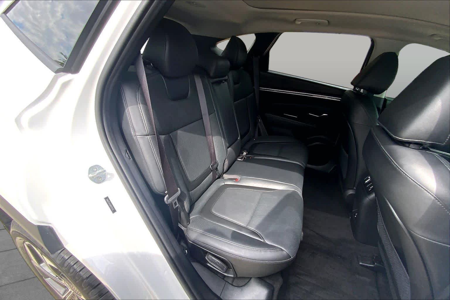 Certified Used 2022 Quartz White Hyundai Limited image 20