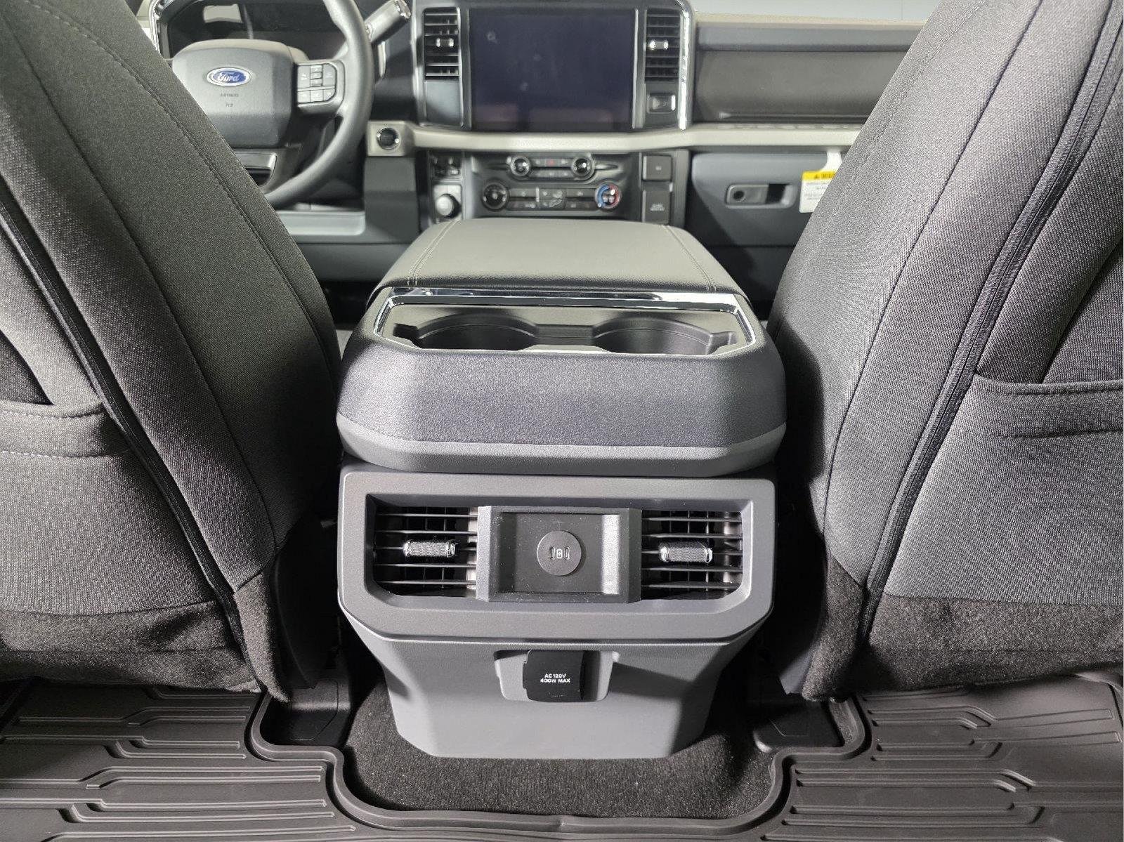 2026 Ford F-250 Super Duty XLT - Photo 18