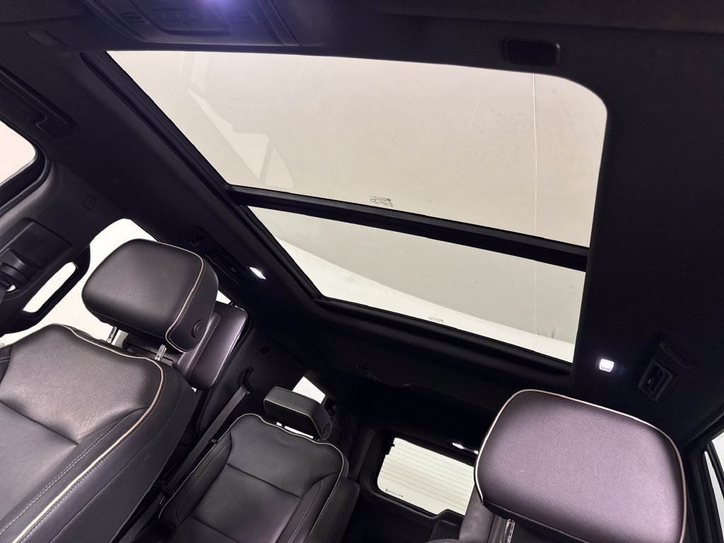 2021 GMC Yukon SLT - Photo 21