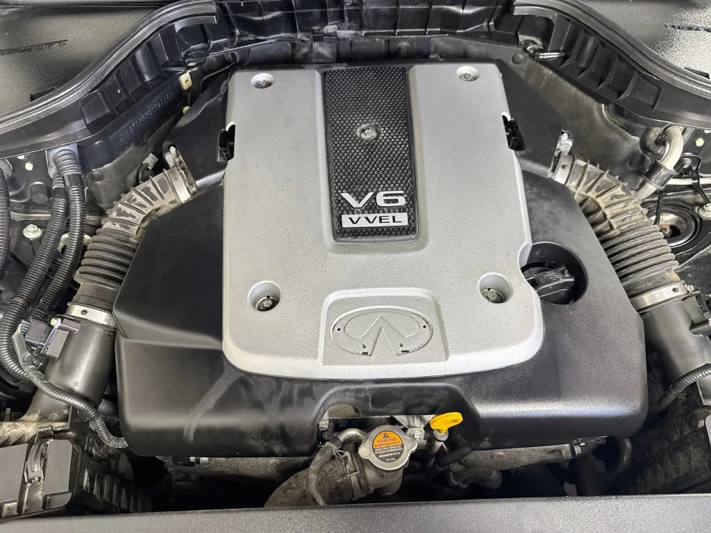 Used 2016 Blue INFINITI 3.7X image 40