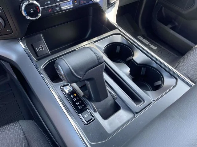2026 Ford F-150 XLT - Photo 7