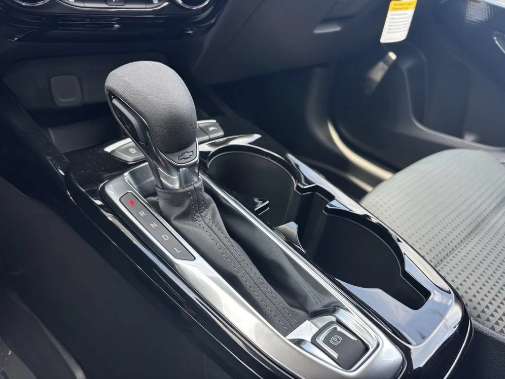 New 2026 Mosaic Black Metallic Chevrolet LT image 25
