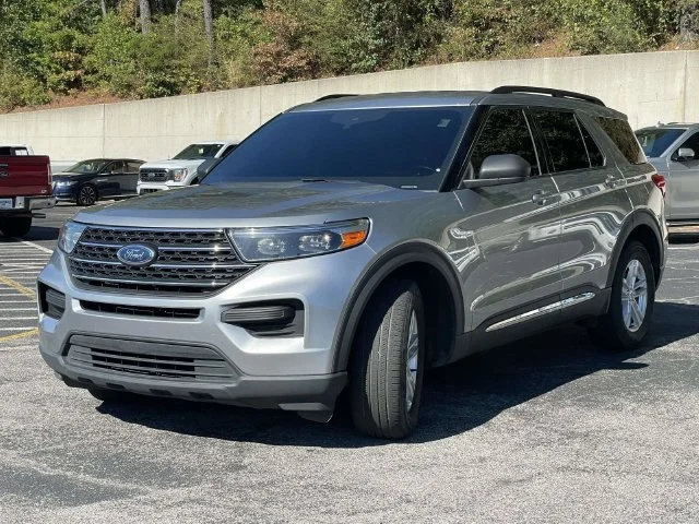 Certified Used 2023 Silver Metallic Ford XLT image 8