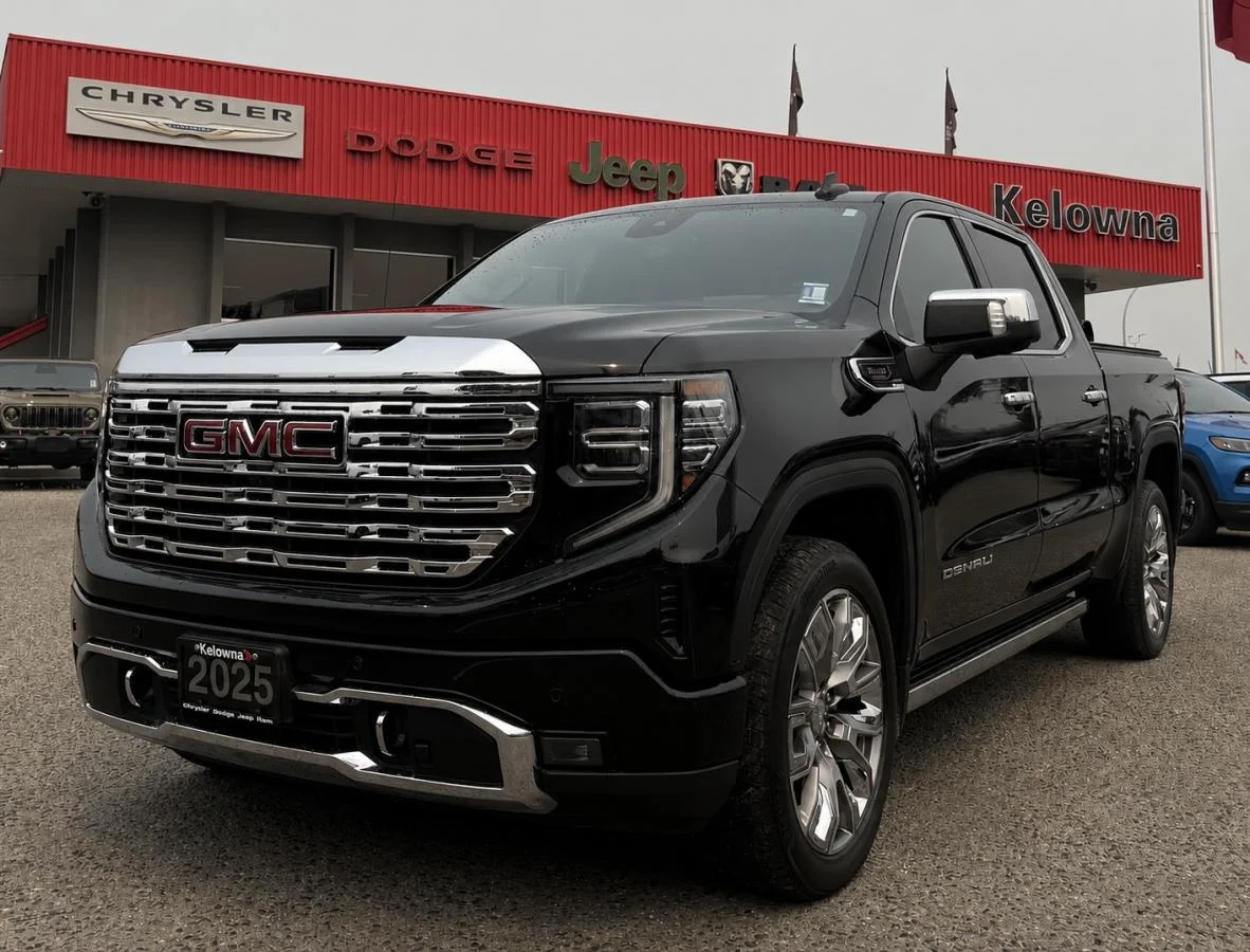 Used 2025 Black GMC Denali image 1