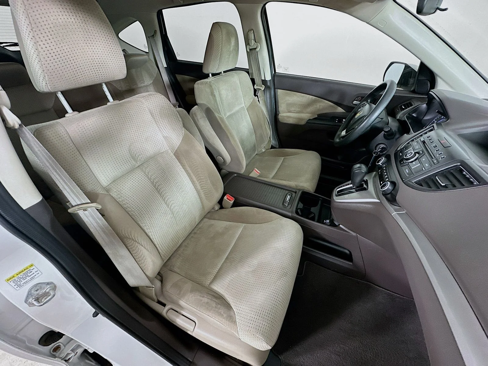 Used 2012 White Honda  image 41