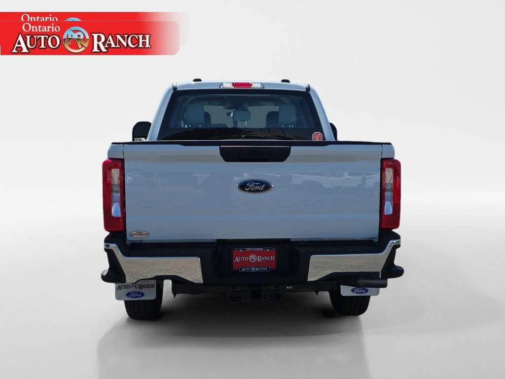 New 2026 OXFORD WHITE Ford XL image 4