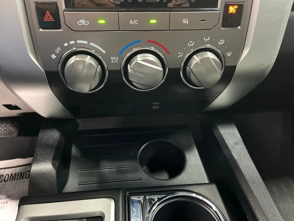 Used 2019 Gray Toyota SR5 image 24