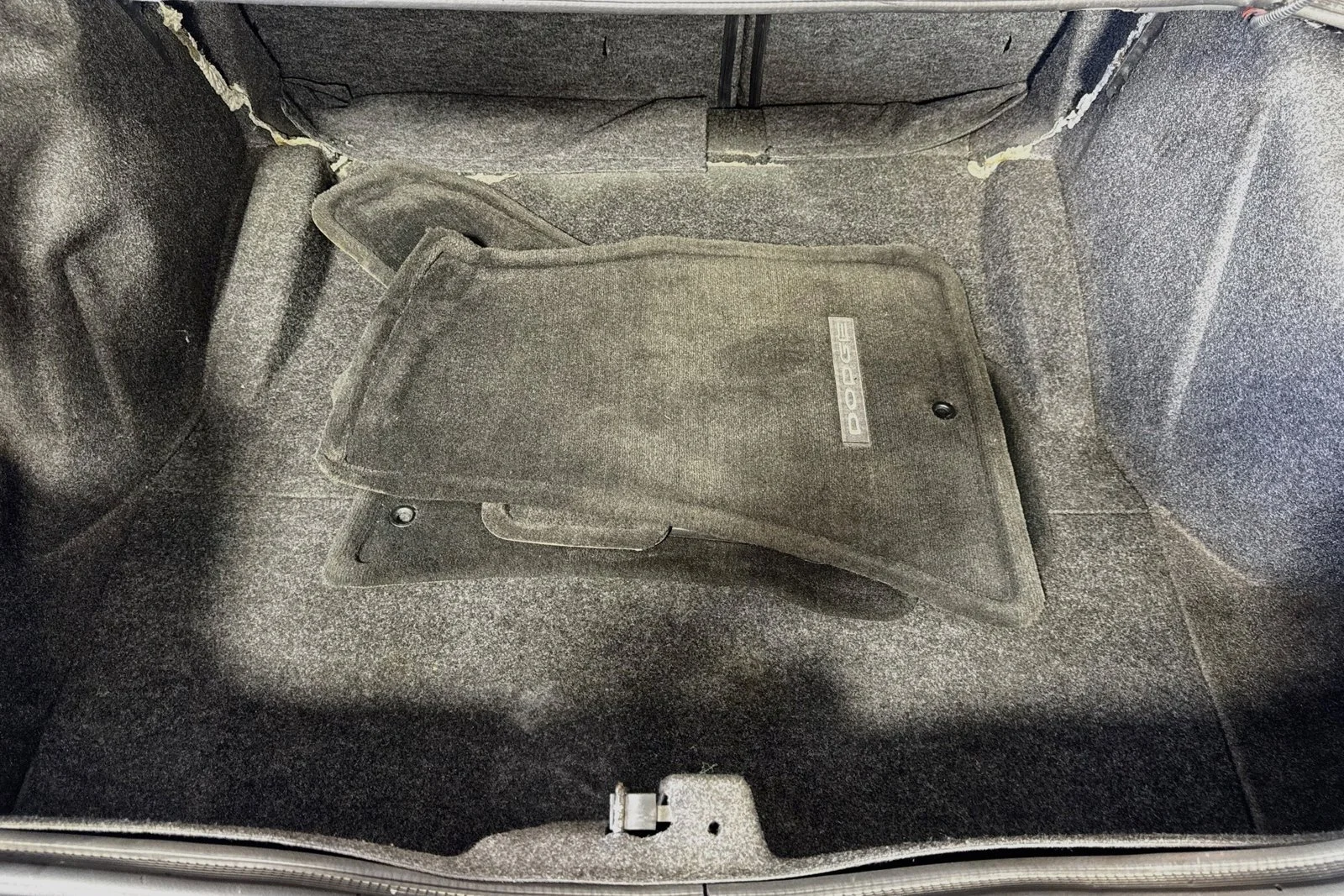 Used 2011 Billet Metallic Dodge  image 21