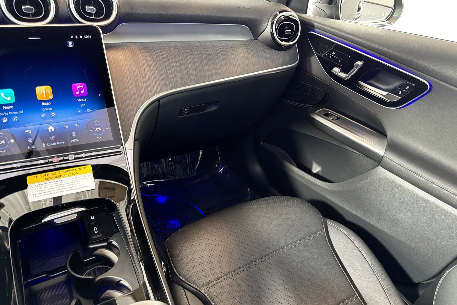 New 2026 Black Mercedes-Benz GLC 300 image 20