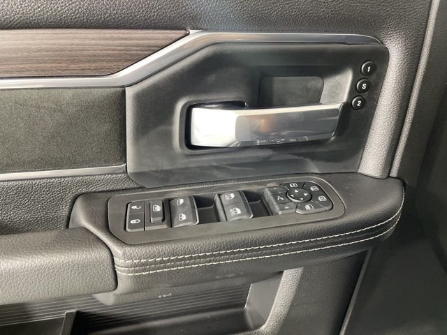 New 2026 Bright White Clear-Coat Exterior Paint RAM Laramie image 19
