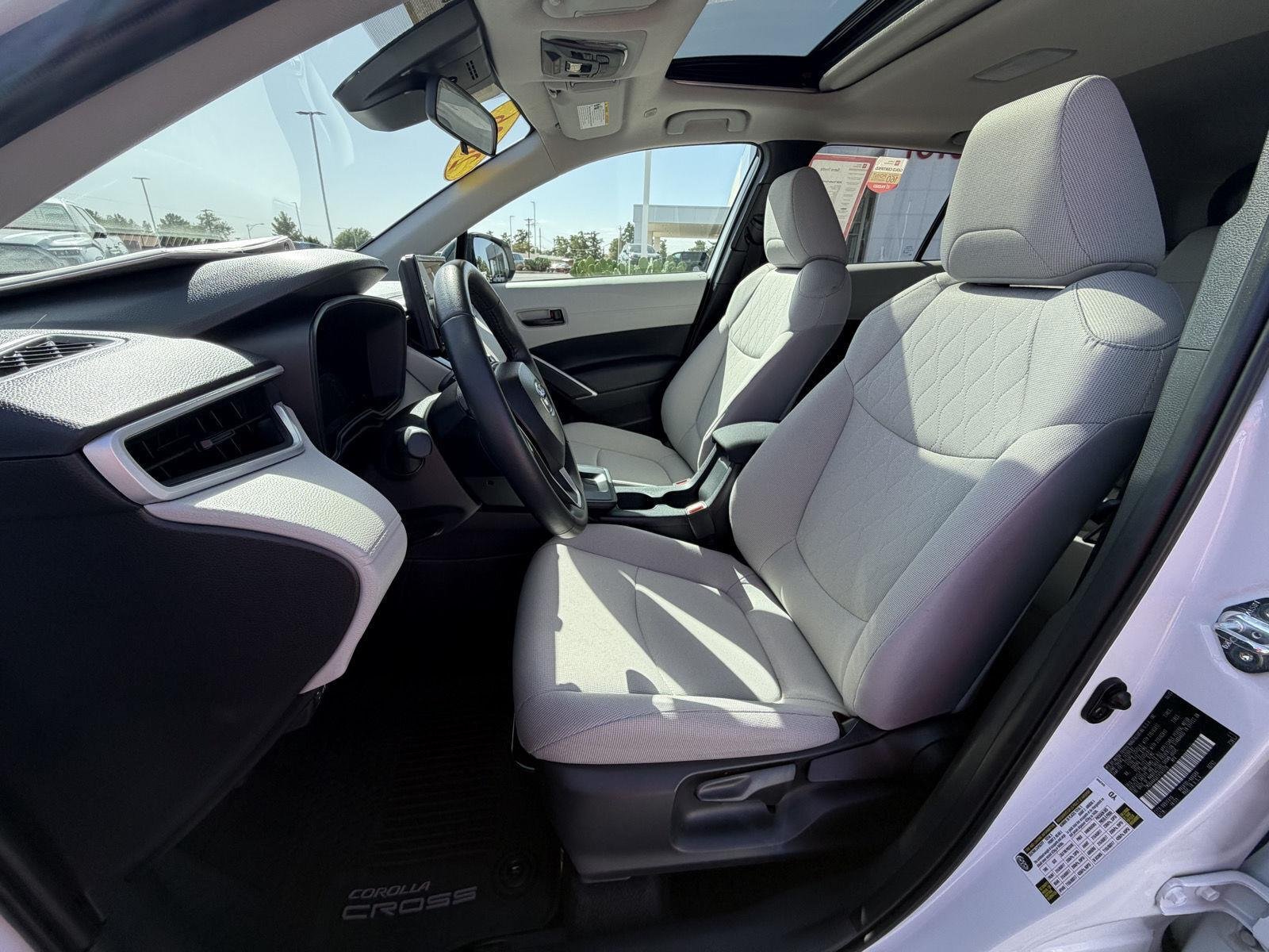 Certified Used 2026 Wind Chill Pearl Toyota LE image 17