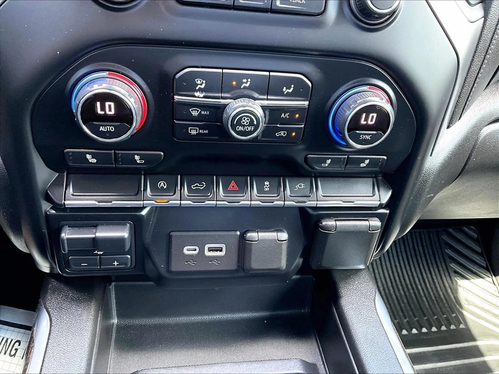 Used 2021 Northsky Blue Metallic Chevrolet RST image 23