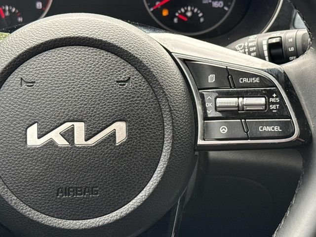 Used 2022 Yellow Kia S image 22